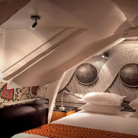 Hotel Le Notre Dame Saint Michel Parigi