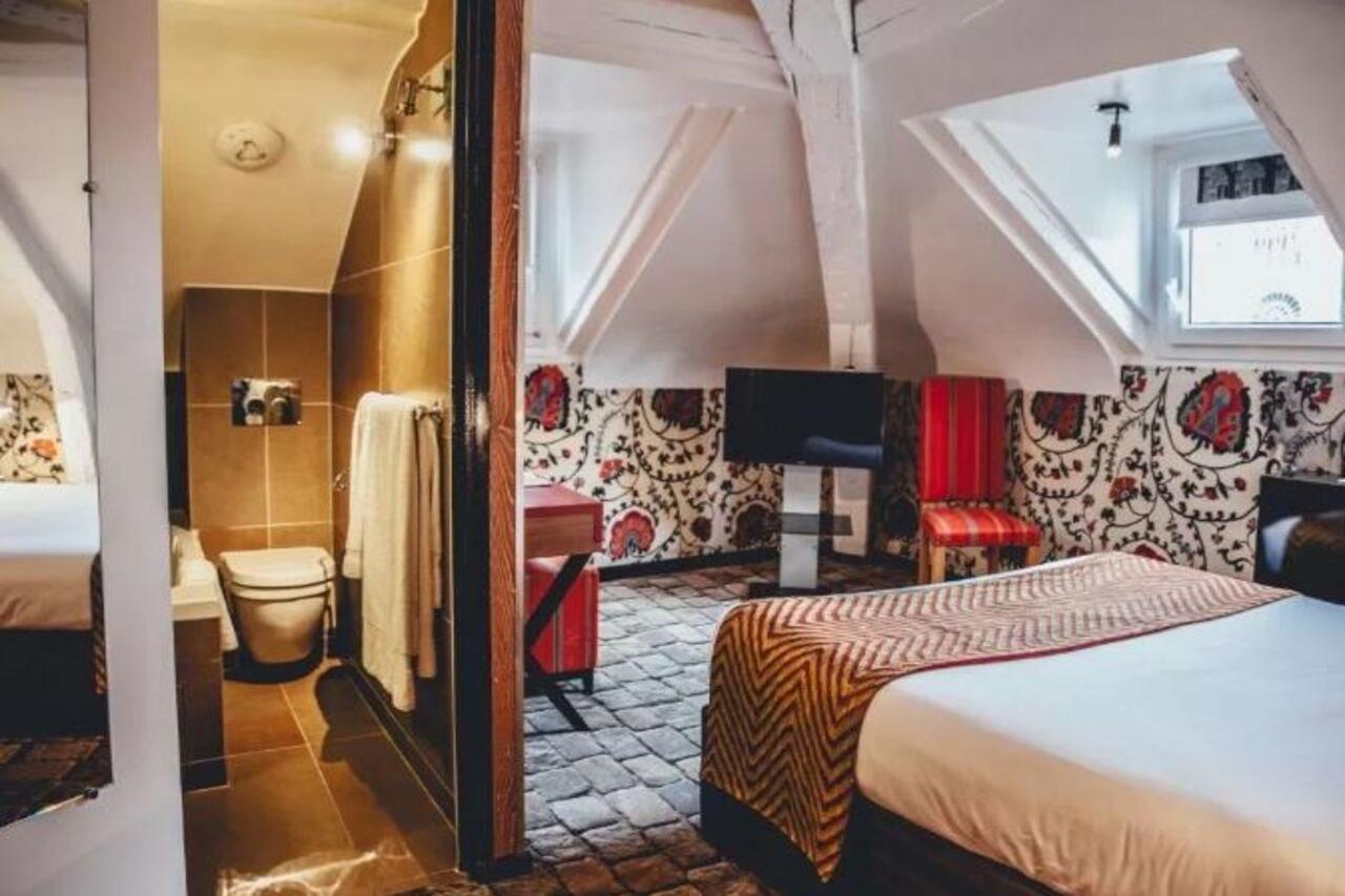 Hotel Le Notre Dame Saint Michel 3*