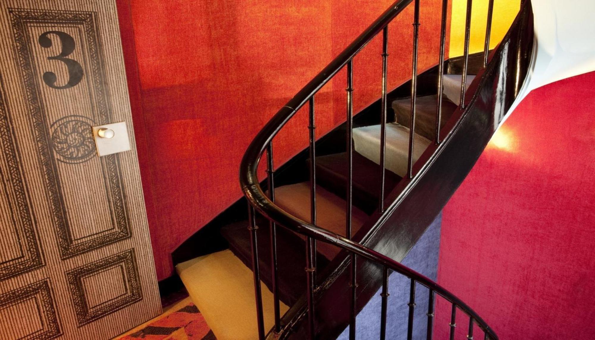 Hotel Le Notre Dame Saint Michel 3*